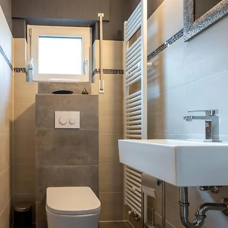 Seeblick Oase Apartment Obermaubach